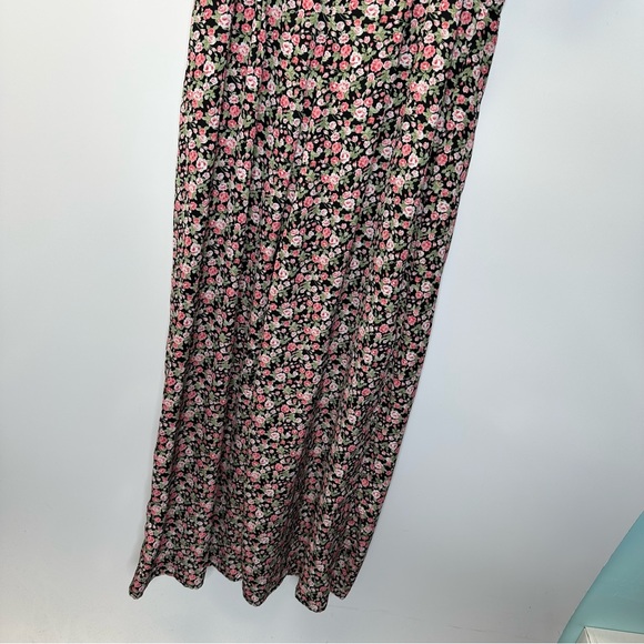 Urban Outfitters Daisy Street Puff Sleeve Floral Jumpsuit - Picture 11 of 16
